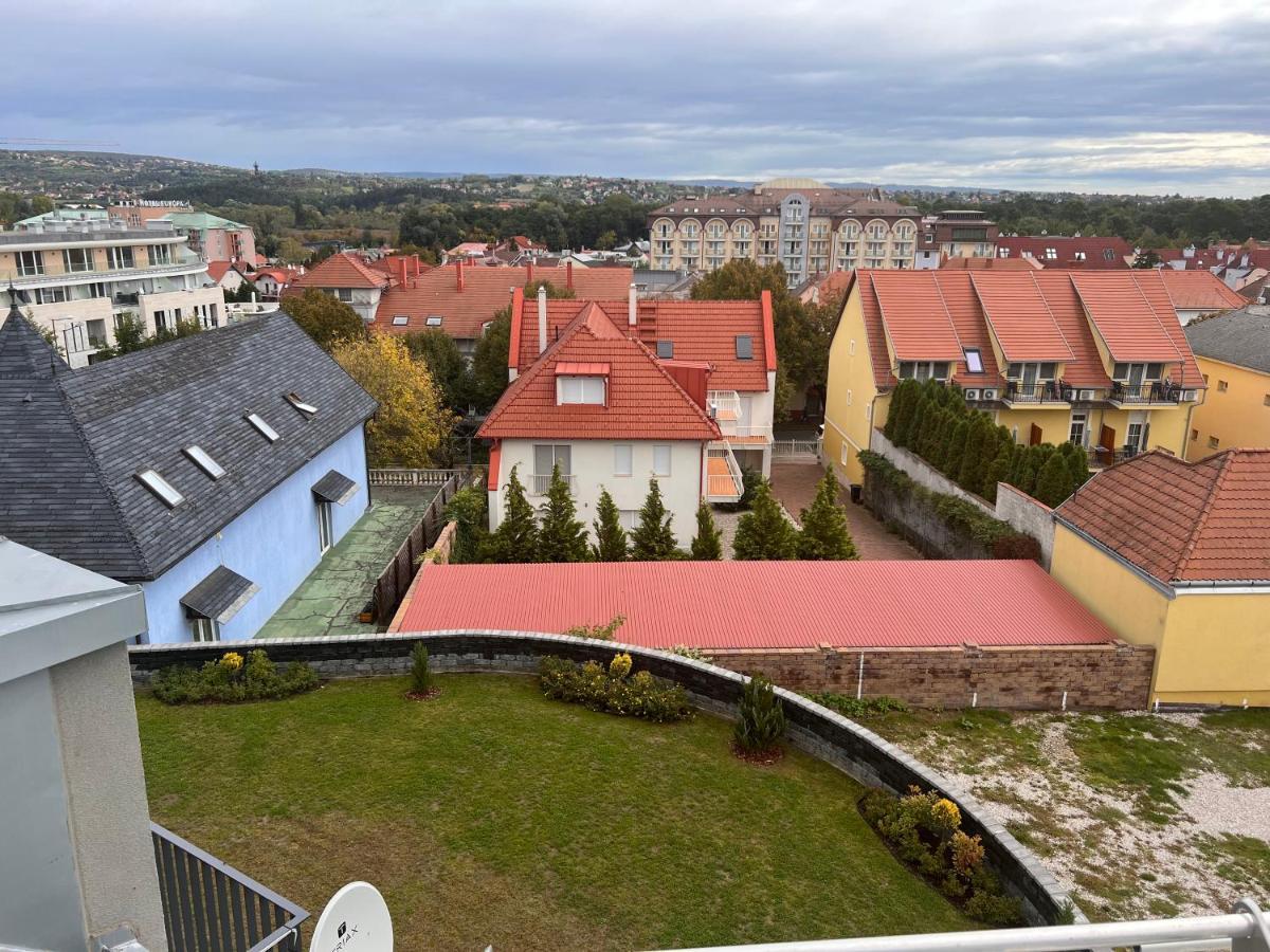 Panorama View Apartment In City Center Heviz Luaran gambar